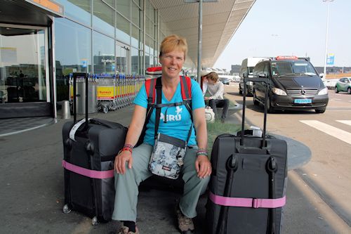 Schiphol 13_Lima_-_Amsterdam_012